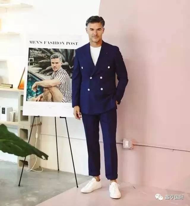 湖南鑫亨国际贸易有限公司,湖南轻奢商务男装品牌,湖南时尚高端女装,配饰皮具箱包 湖南鑫亨国际贸易有限公司,湖南轻奢商务男装品牌,湖南时尚高端女装,配饰皮具箱包